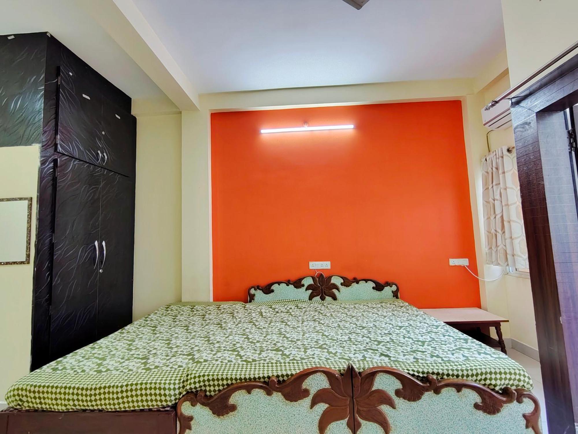 Anand Yatri Grah - Home Stay, Удджайн Экстерьер фото