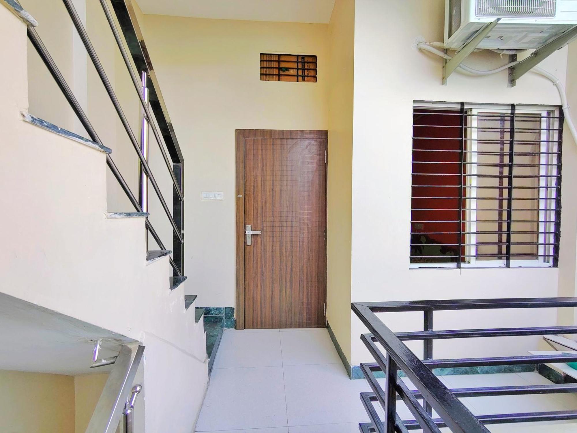 Anand Yatri Grah - Home Stay, Удджайн Экстерьер фото